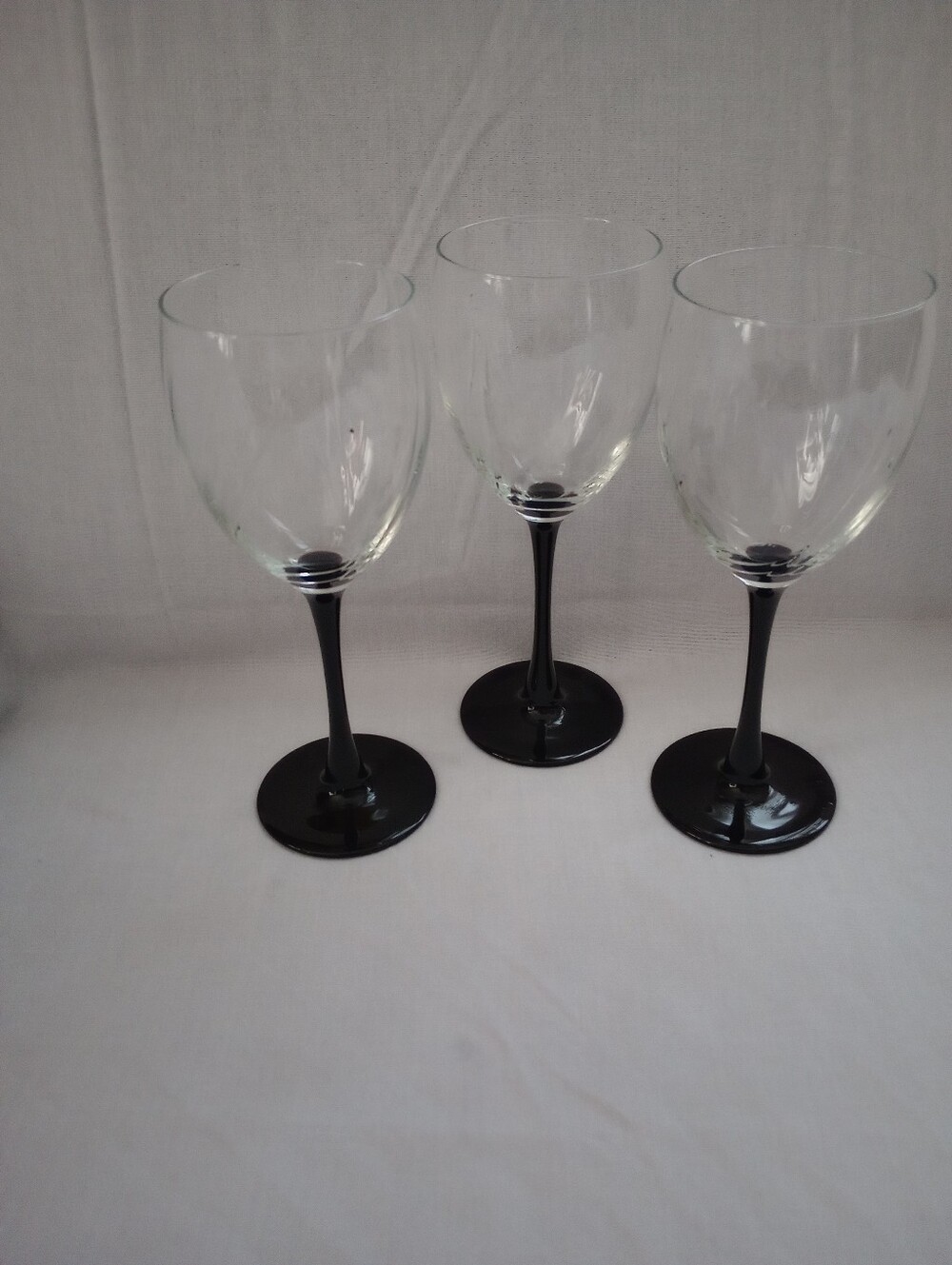 Cristal D'Arques Luminarc Festival 7.75" Onyx Wine Glasses-Set Of 3